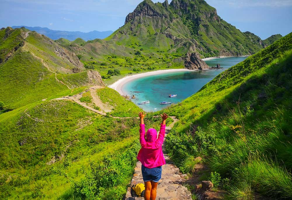 Eazycation - Padar Island